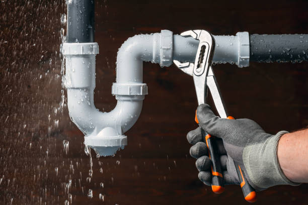 Professional Drain Cleaning technician working in Perryville, MO